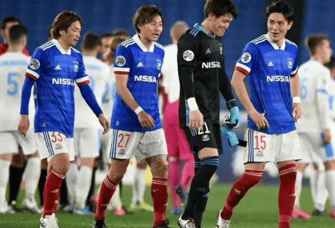 关于埃因霍温今夜战术微调，志在足总杯名次提升，质疑声仍在，年轻球员得到机会的信息